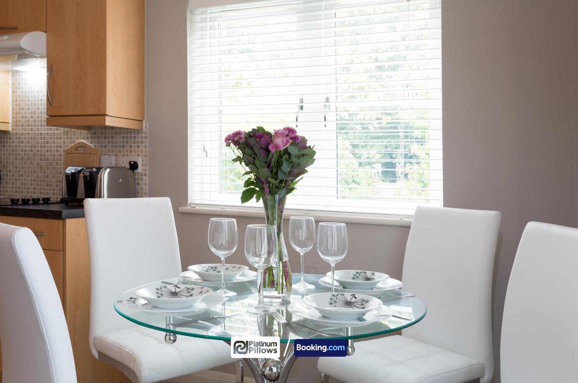 Modern Oxford 2 Bedroom Apartments, Weekly & Monthly Stays, Families & Contractor Accommodation Eksteriør billede