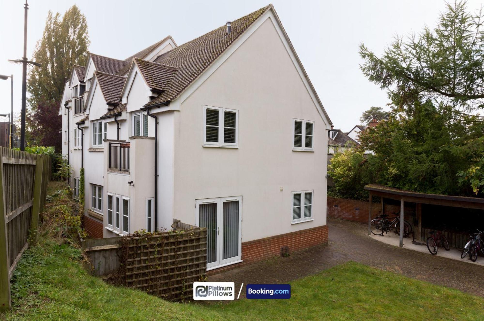 Modern Oxford 2 Bedroom Apartments, Weekly & Monthly Stays, Families & Contractor Accommodation Eksteriør billede